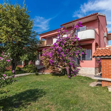 Apartmani Carmen Bibinje Exterior photo