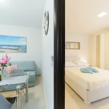 Apartmani Carmen Bibinje Exterior photo