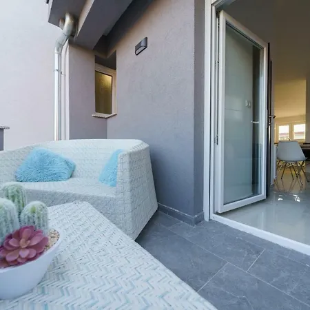 Apartmani Carmen Bibinje Exterior photo