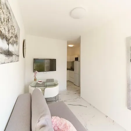 Apartmani Carmen Bibinje Exterior photo