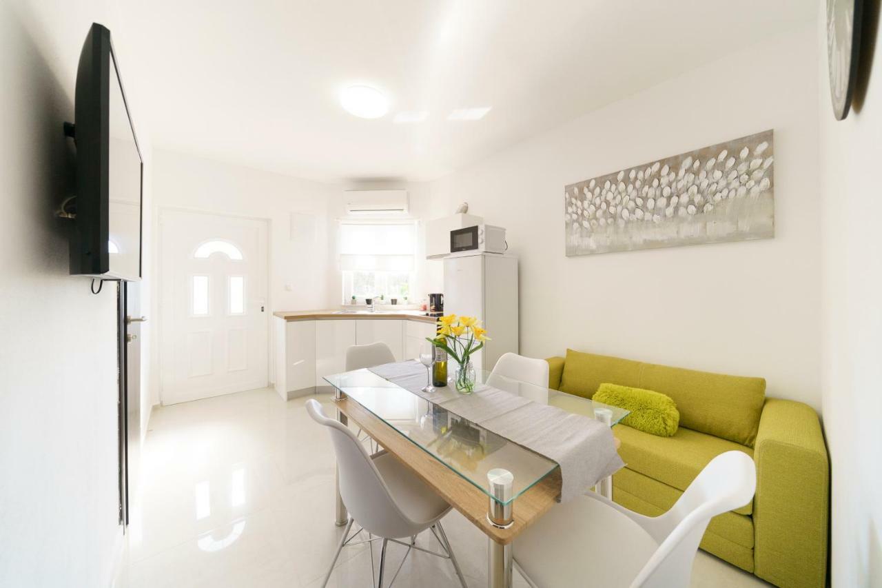 Apartment Carmen Bibinje